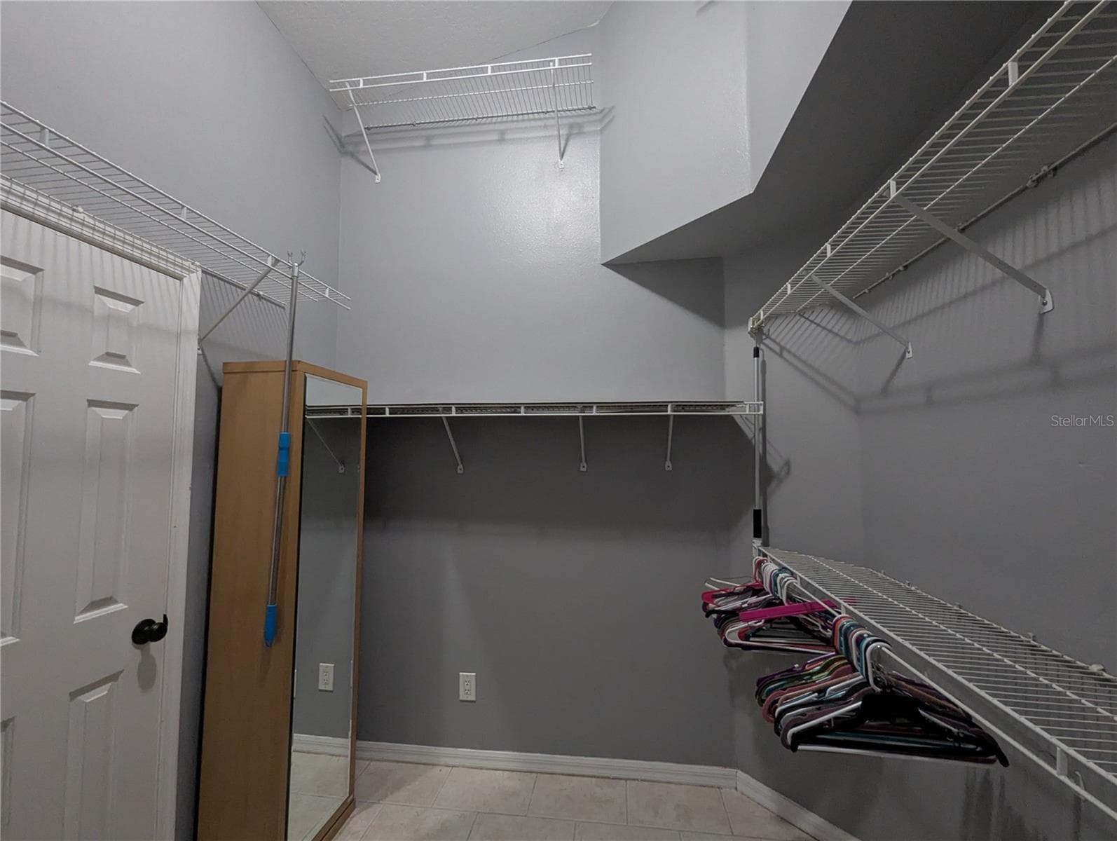Single Family Residence at 6907 FREEPORT RD, RIVERVIEW, photo 36 of 47