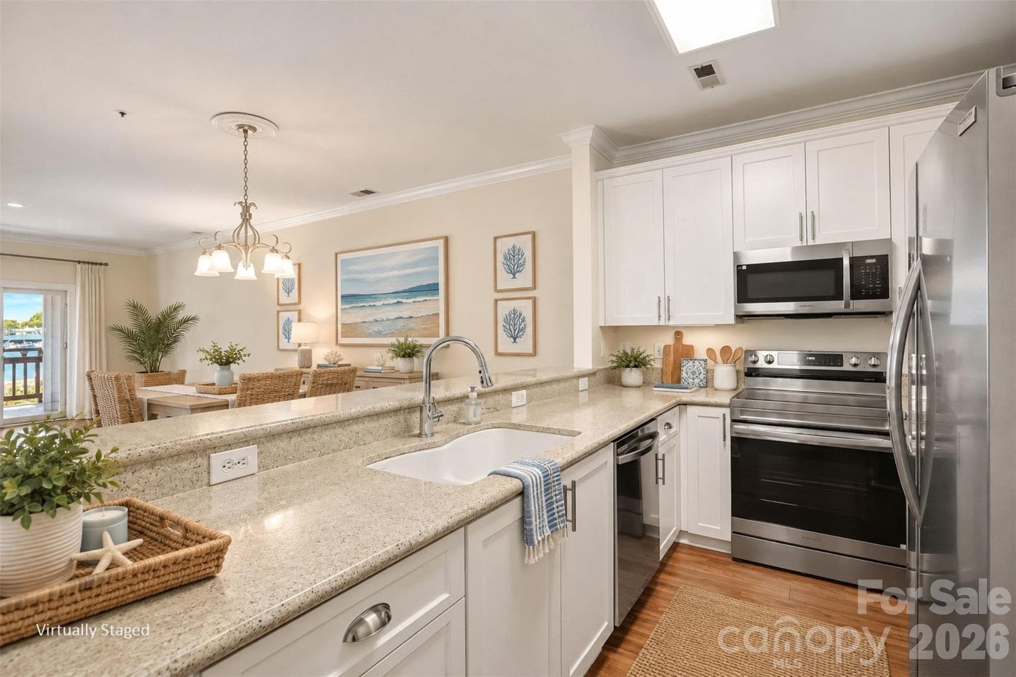 Condominium at 18726 Nautical Drive, Cornelius, photo 8 of 41