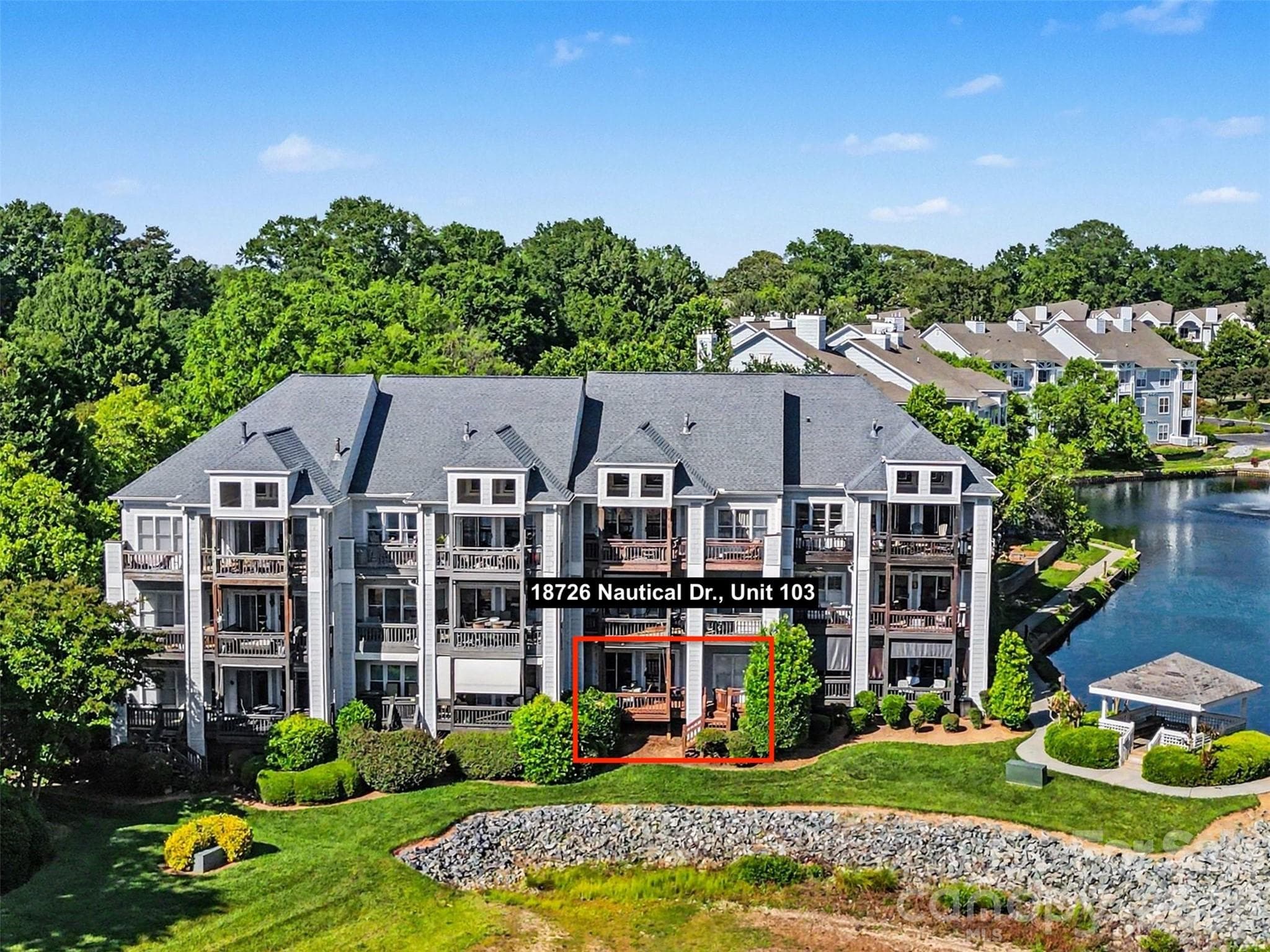 Condominium at 18726 Nautical Drive, Cornelius, photo 25 of 41