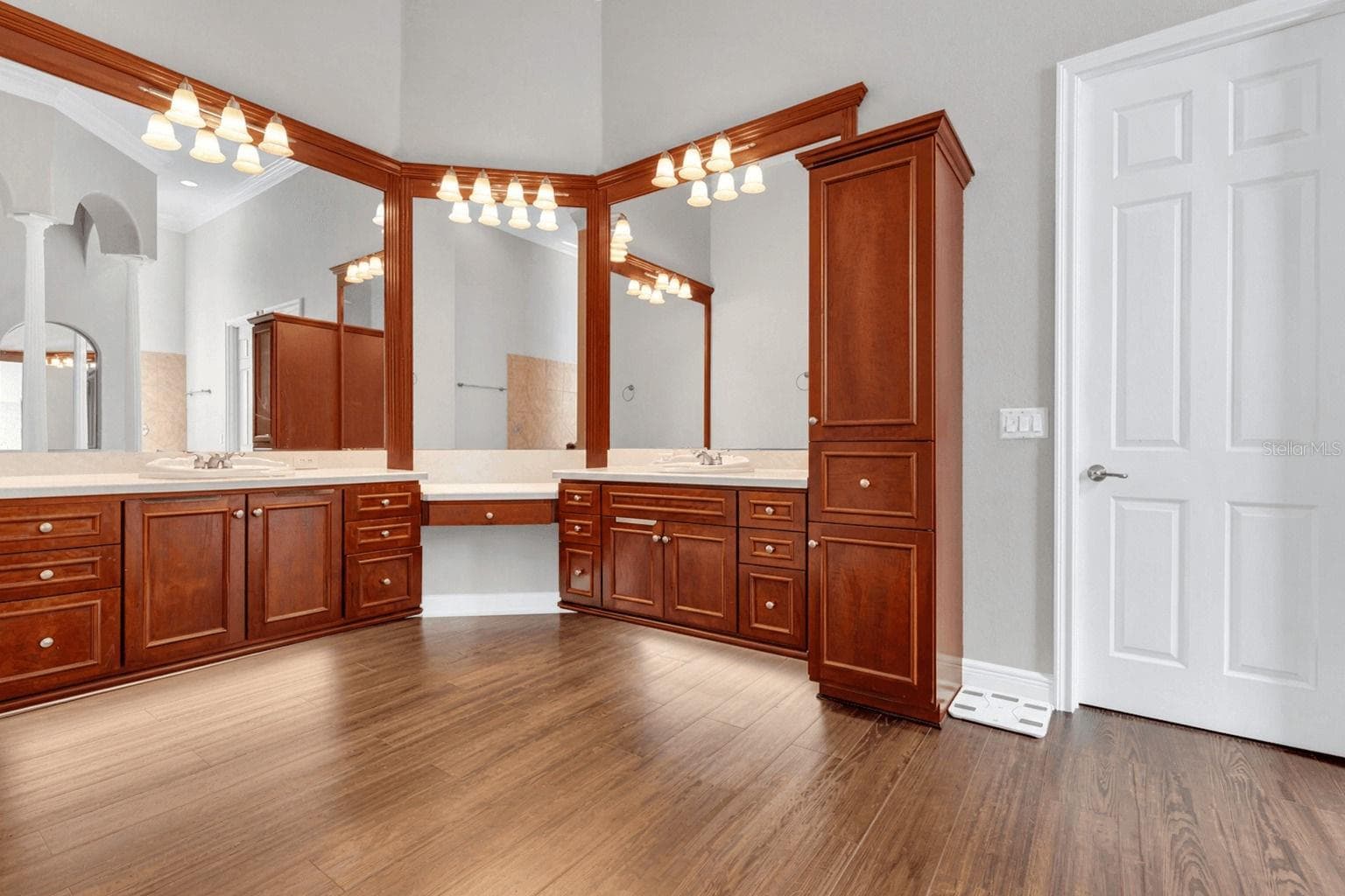 Single Family Residence at 18020 VICTORIAN DR, CLERMONT, photo 20 of 47