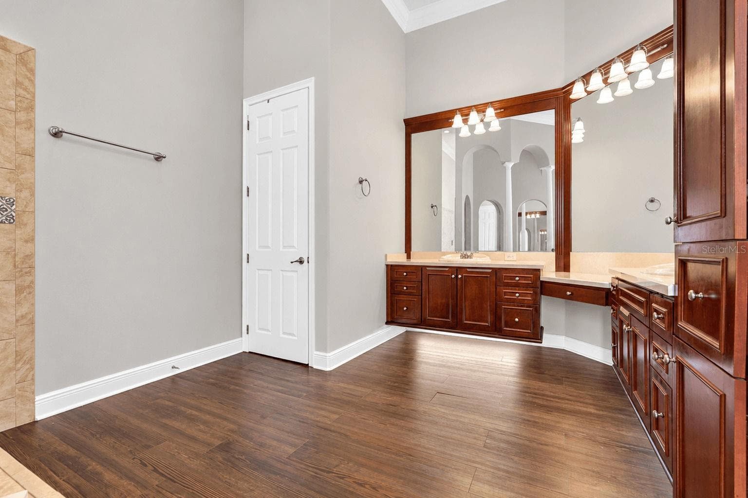 Single Family Residence at 18020 VICTORIAN DR, CLERMONT, photo 21 of 47