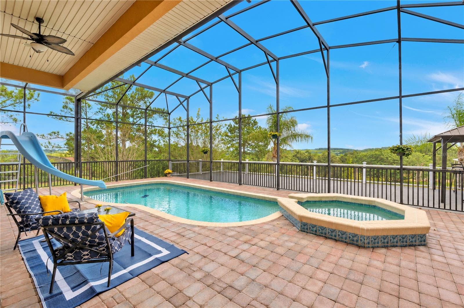 Single Family Residence at 18020 VICTORIAN DR, CLERMONT, photo 31 of 47
