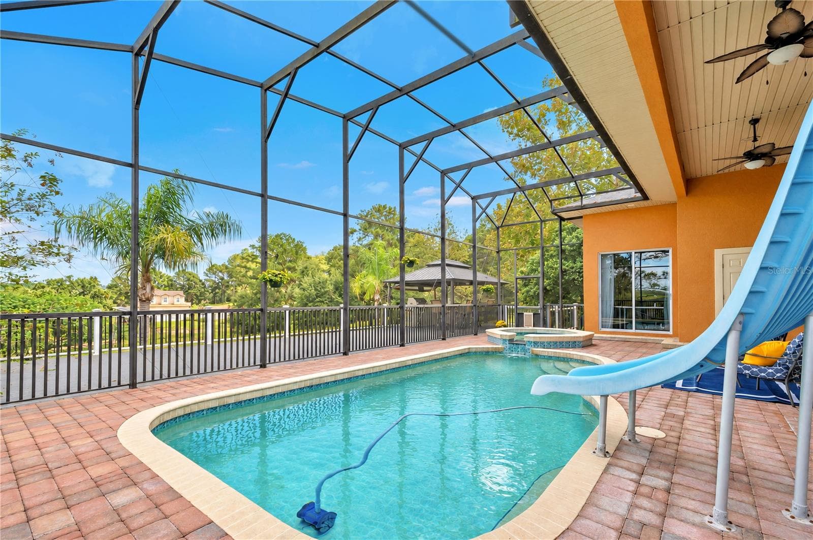 Single Family Residence at 18020 VICTORIAN DR, CLERMONT, photo 34 of 47