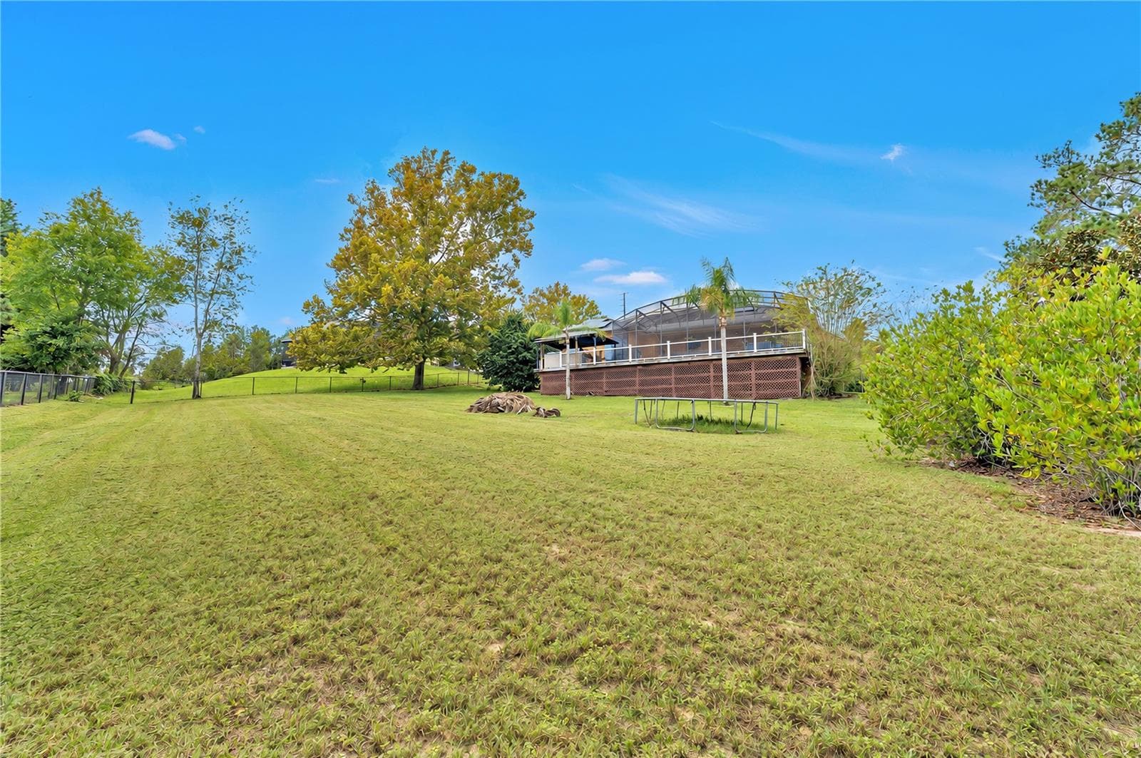 Single Family Residence at 18020 VICTORIAN DR, CLERMONT, photo 40 of 47