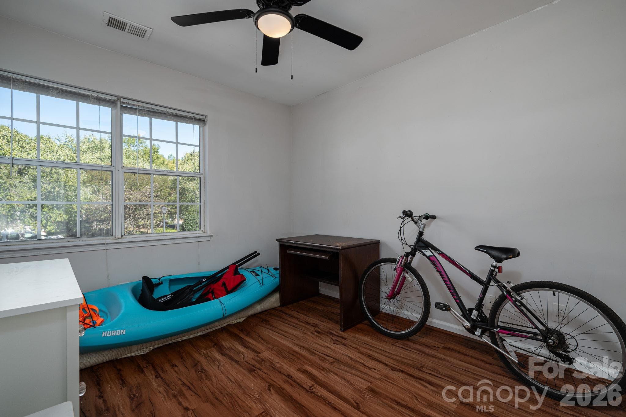 Townhouse at 3250 Summercroft Loop, Charlotte, photo 10 of 15