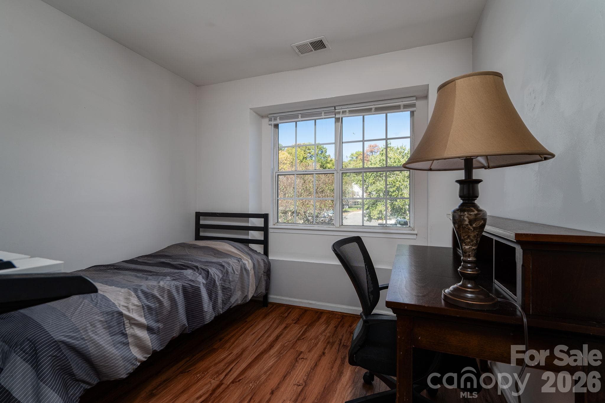 Townhouse at 3250 Summercroft Loop, Charlotte, photo 11 of 15