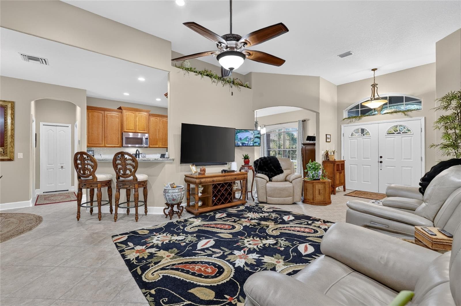 Single Family Residence at 42626 ROYAL TRAILS RD, EUSTIS, photo 7 of 51