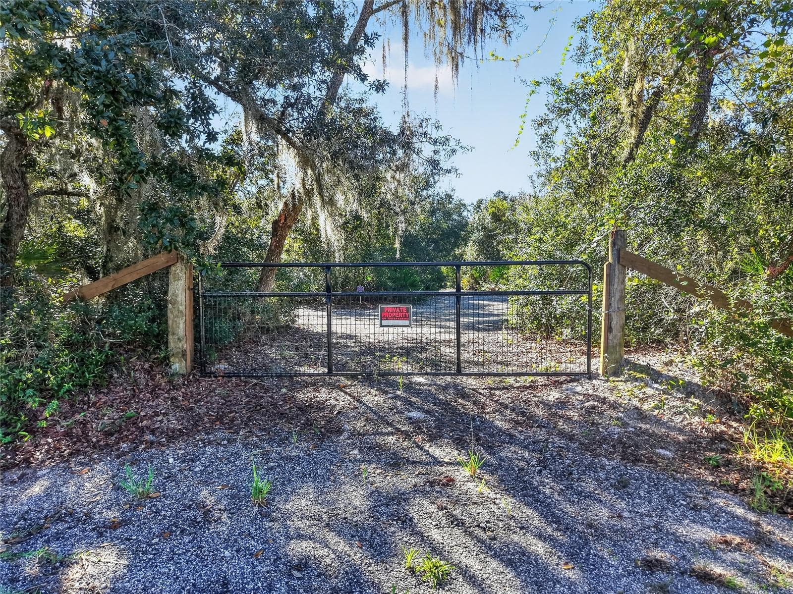 Secondary Entrance - 42626 ROYAL TRAILS RD, EUSTIS