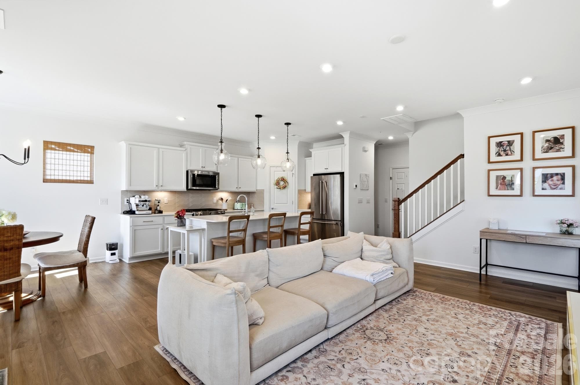 Single Family Residence at 15506 Parkside Crossing Drive, Charlotte, photo 12 of 47