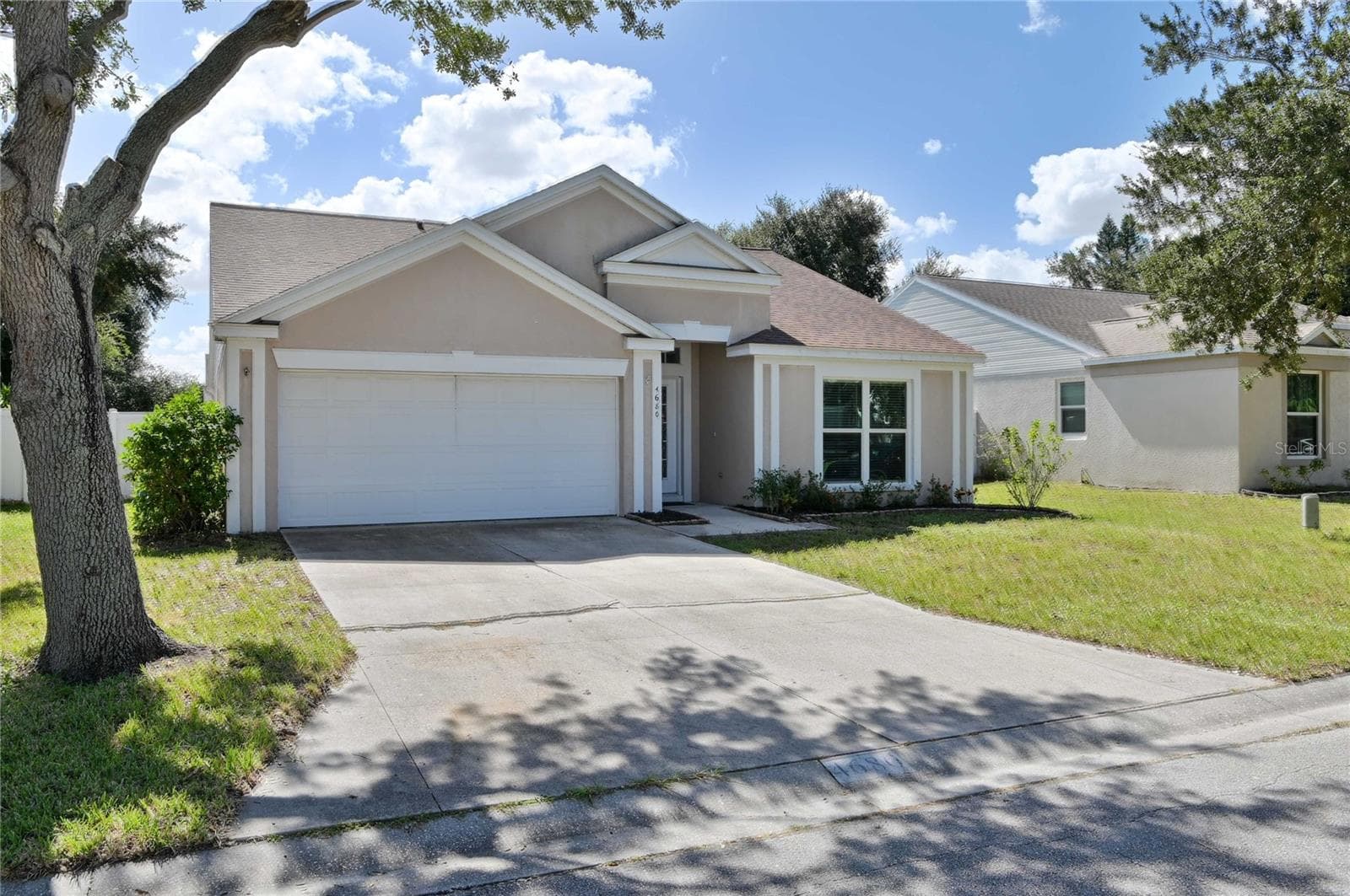 Single Family Residence at 4680 56TH DR E, BRADENTON, photo 2 of 17