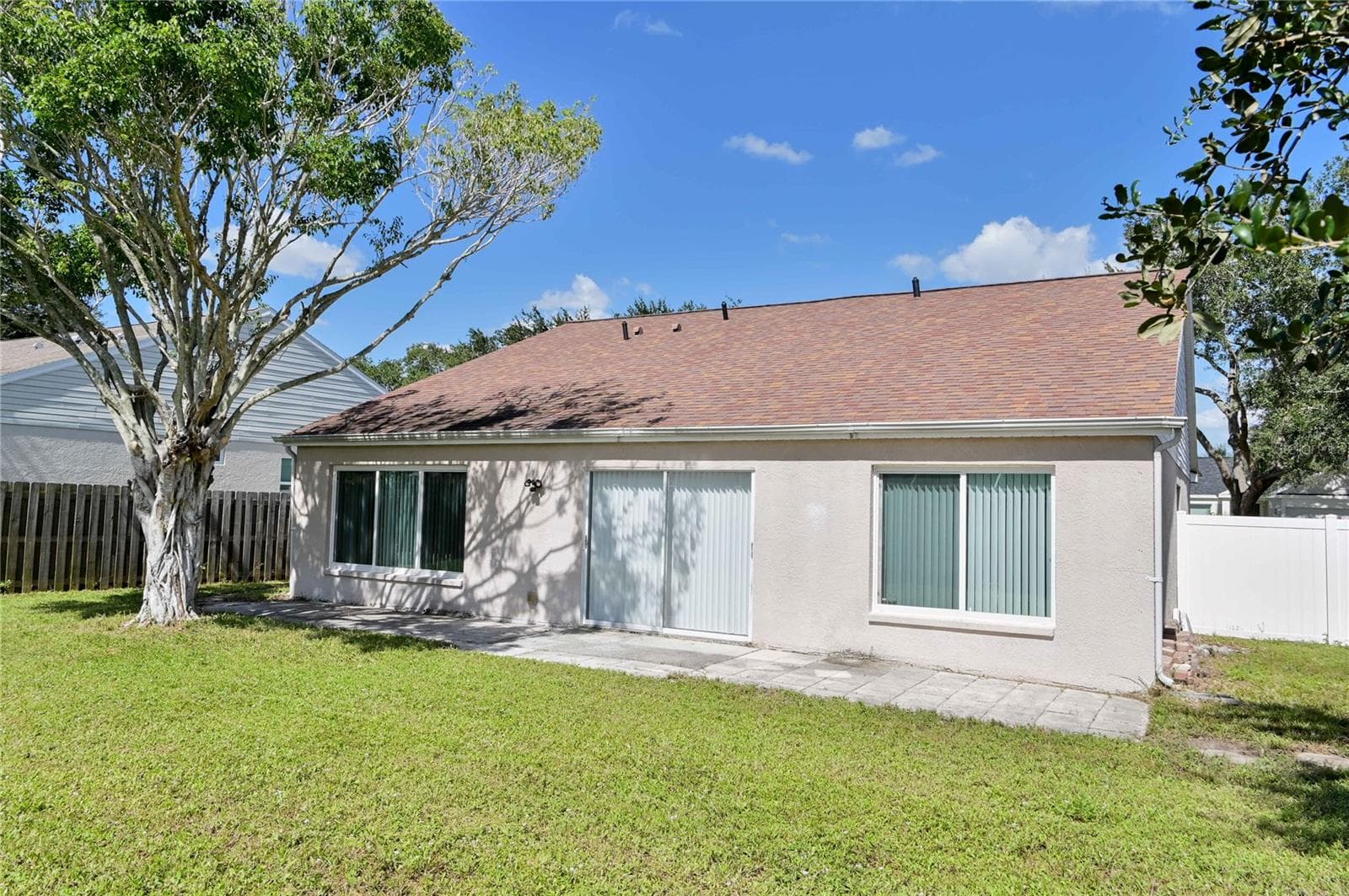 Fenced in backyard - 4680 56TH DR E, BRADENTON