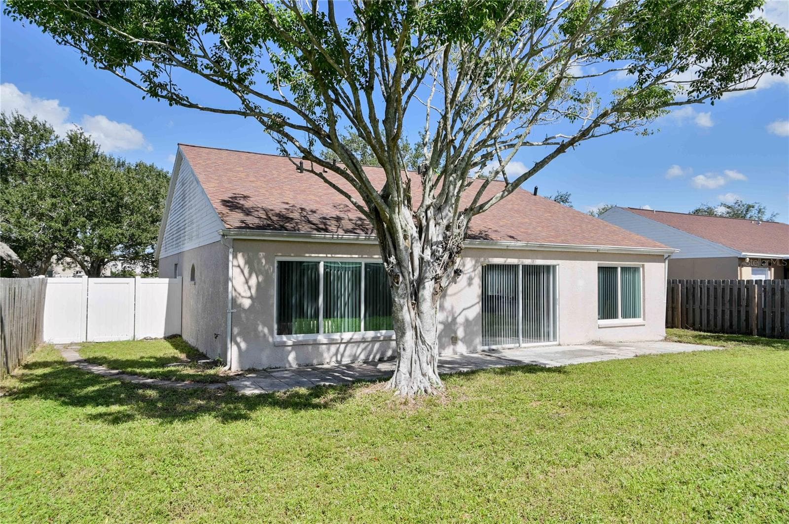 Backyard - 4680 56TH DR E, BRADENTON