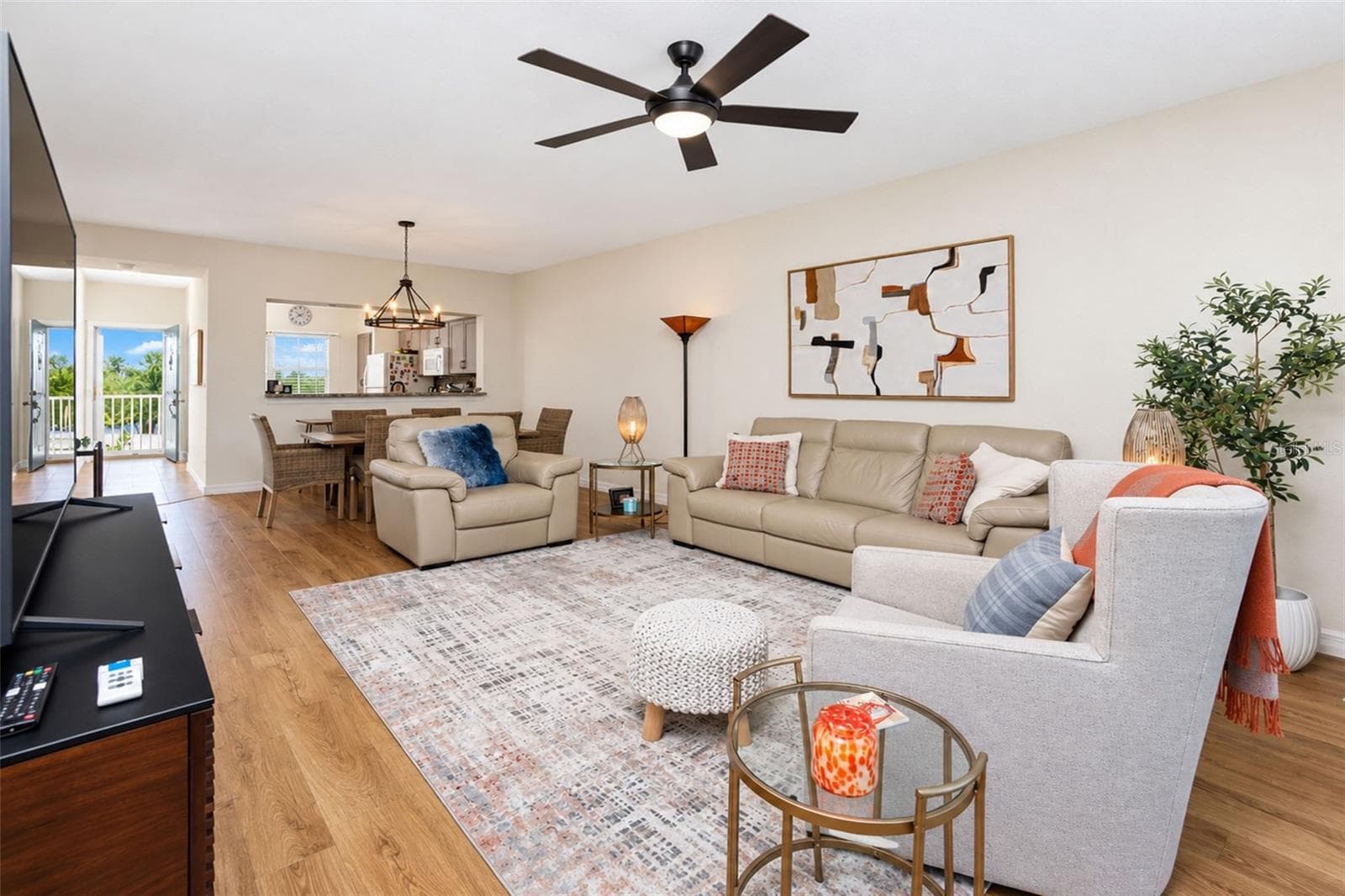 Condominium at 175 KINGS HWY #924, PUNTA GORDA, photo 14 of 35