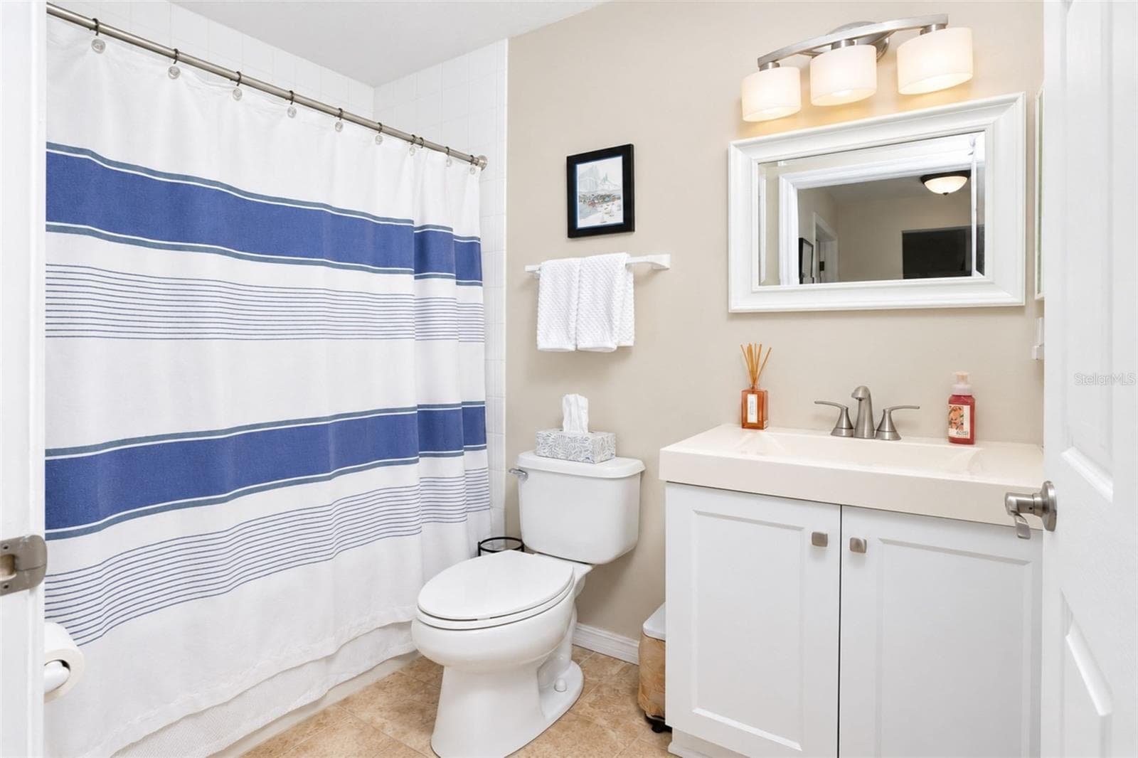 Condominium at 175 KINGS HWY #924, PUNTA GORDA, photo 23 of 35