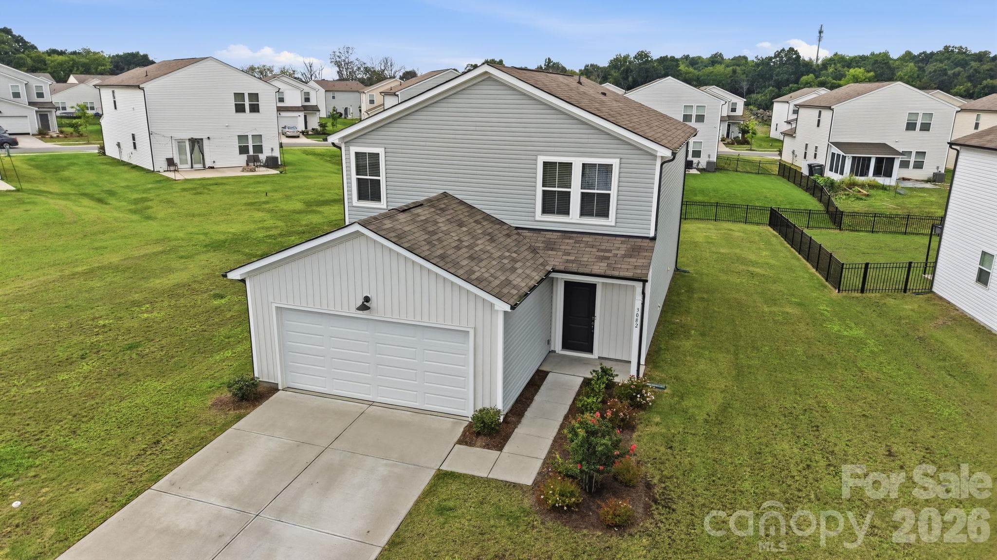 Single Family Residence at 3082 Bell Spur Avenue SW, Concord, photo 11 of 30