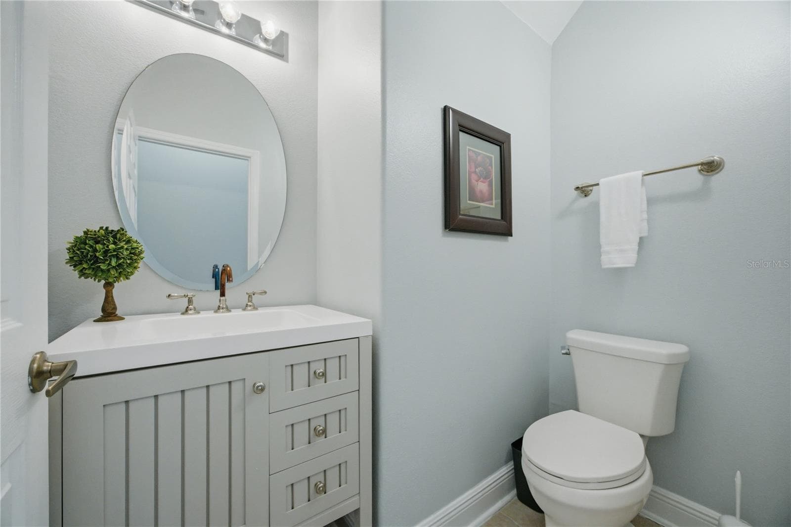 Single Family Residence at 7402 SOIREE WAY, REUNION, photo 14 of 49