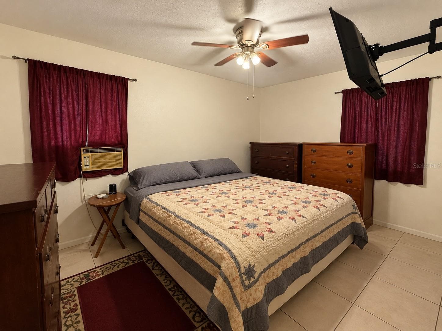virtually stage - 2425 ADAMS AVE, DELTONA