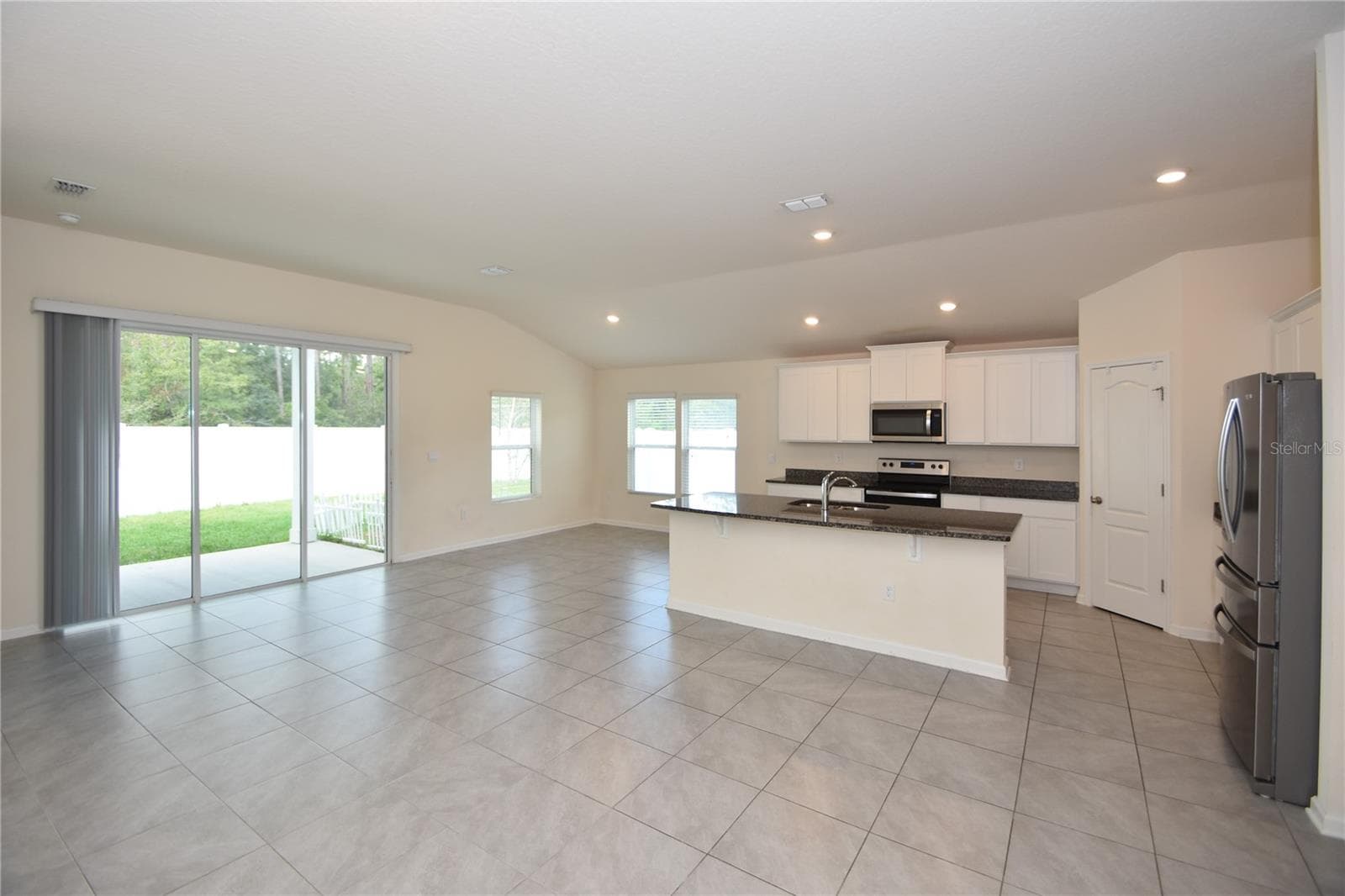 Single Family Residence at 52 OAKLEAF WAY, PALM COAST, photo 3 of 38