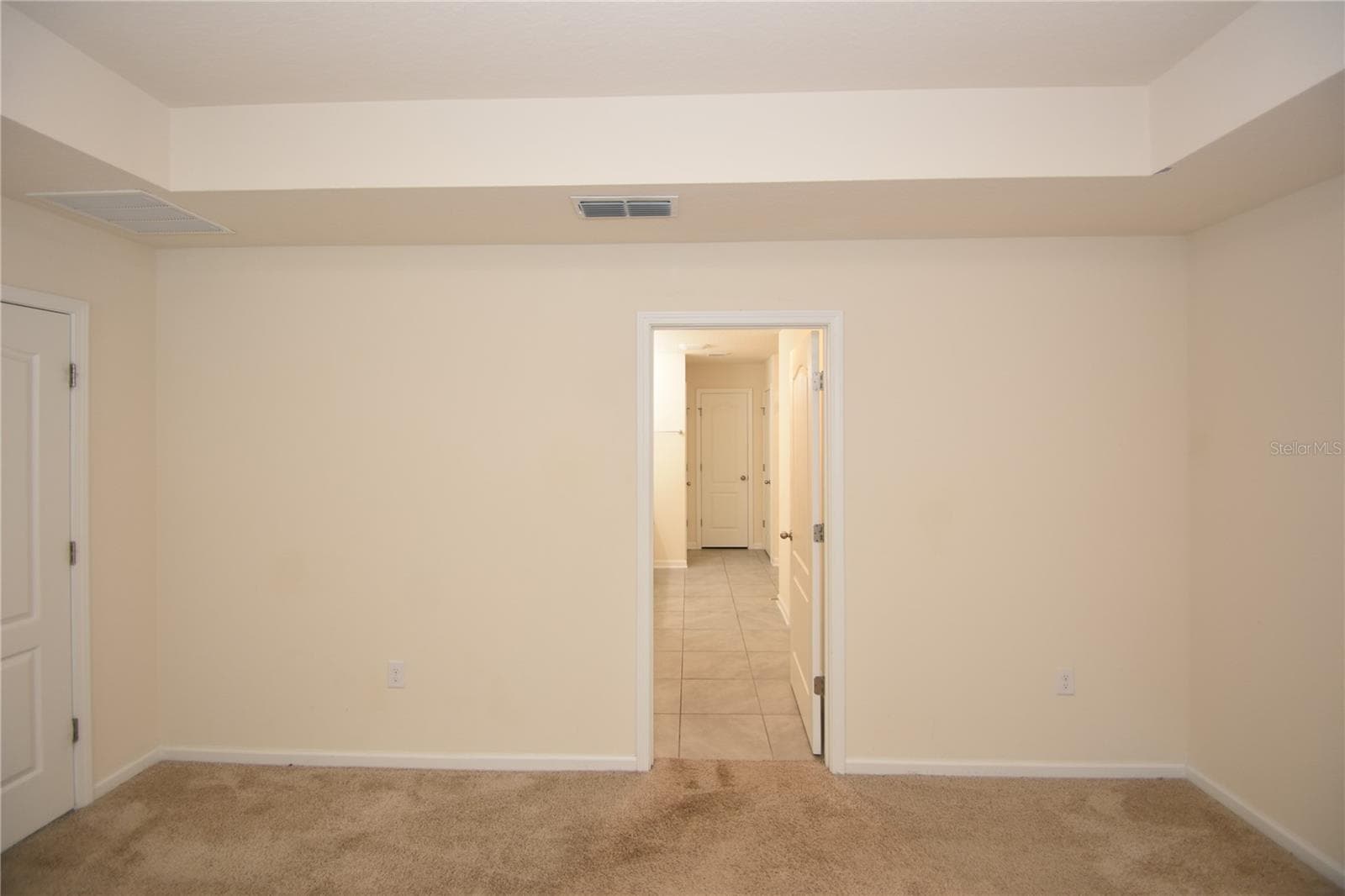 Single Family Residence at 52 OAKLEAF WAY, PALM COAST, photo 16 of 38