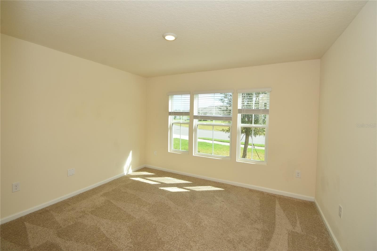 Single Family Residence at 52 OAKLEAF WAY, PALM COAST, photo 21 of 38