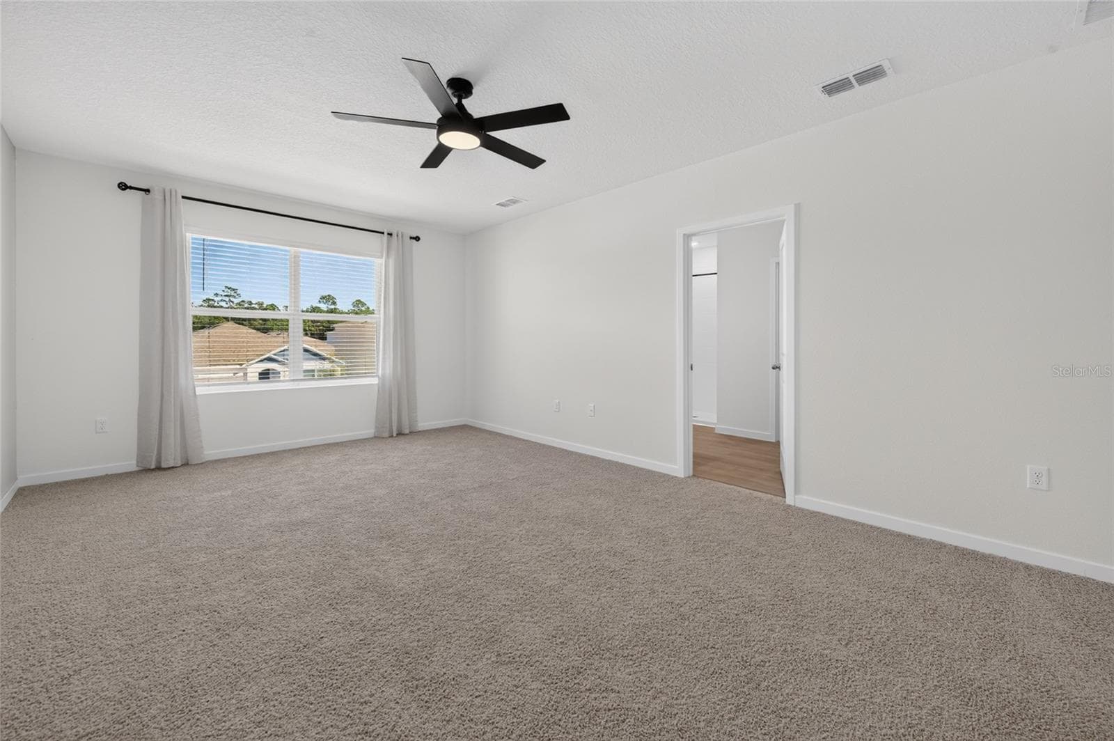 Single Family Residence at 1025 CHAMPION RIDGE DR, DAYTONA BEACH, photo 33 of 56
