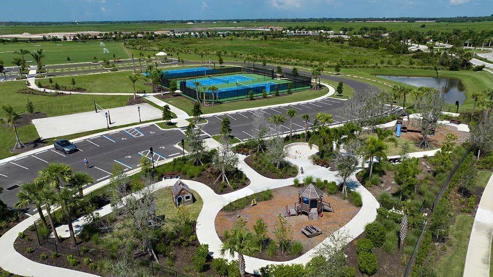 The Towns at Skye Ranch Community - 10809 ECLIPSE ST, SARASOTA