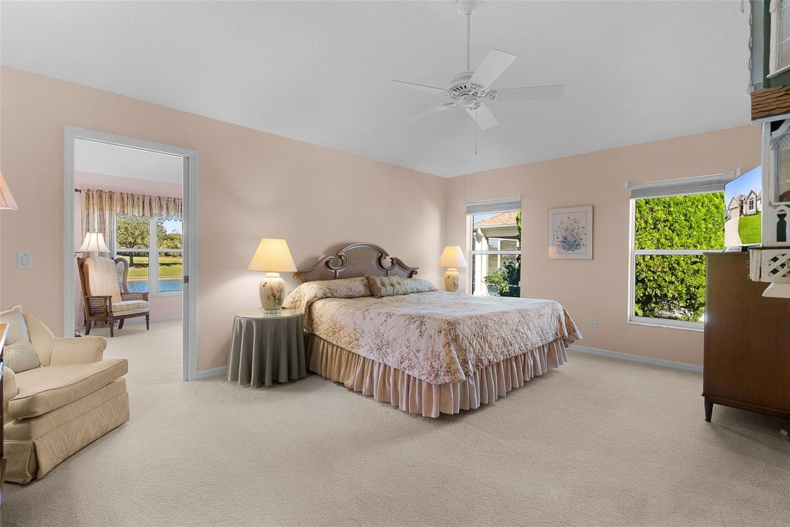 Single Family Residence at 2908 MANOR DOWNS, THE VILLAGES, photo 18 of 59
