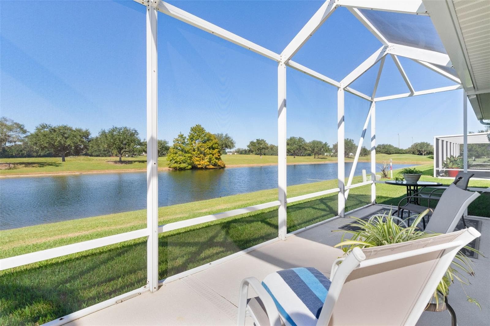 Single Family Residence at 2908 MANOR DOWNS, THE VILLAGES, photo 47 of 59