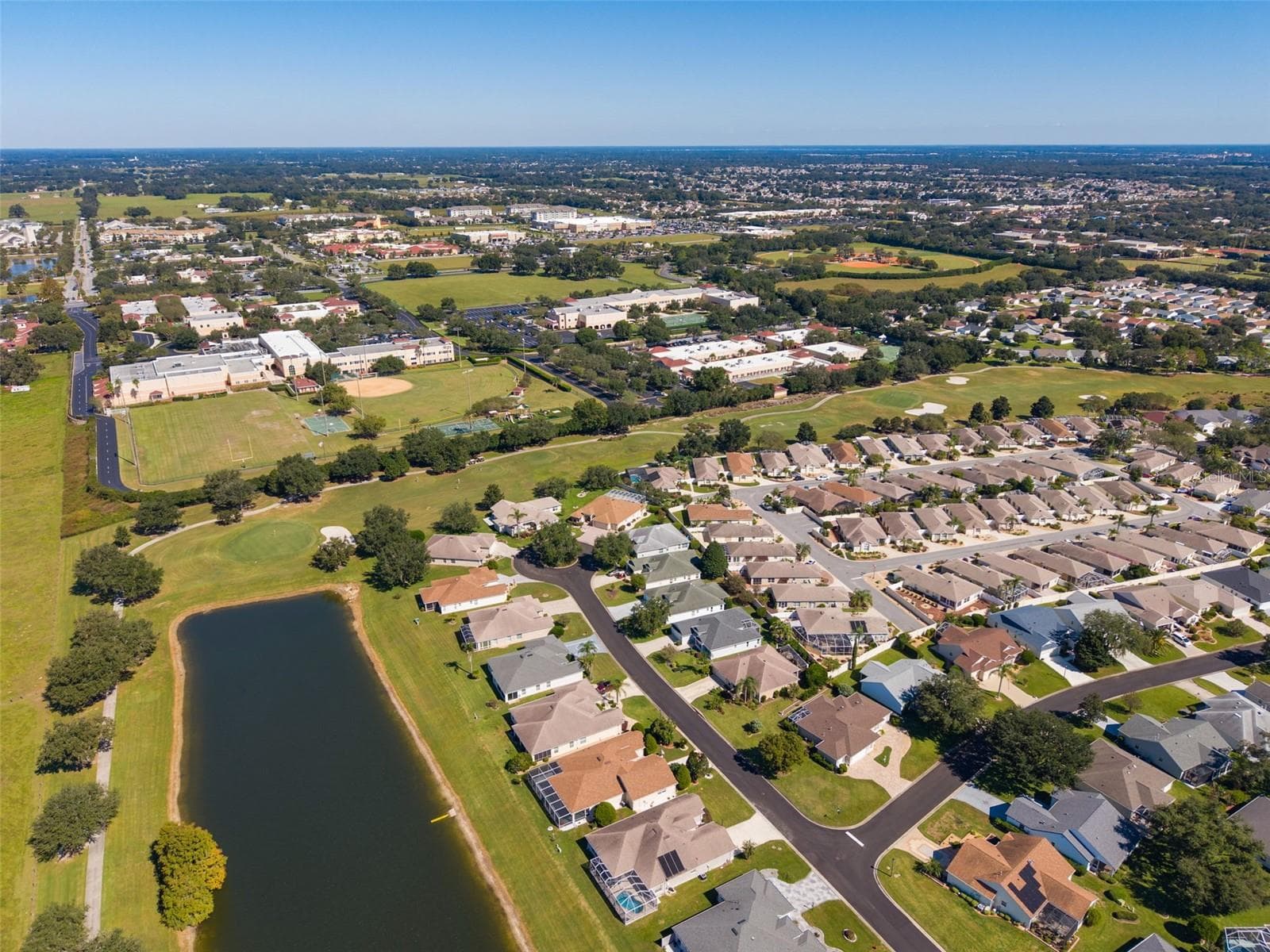 Single Family Residence at 2908 MANOR DOWNS, THE VILLAGES, photo 48 of 59