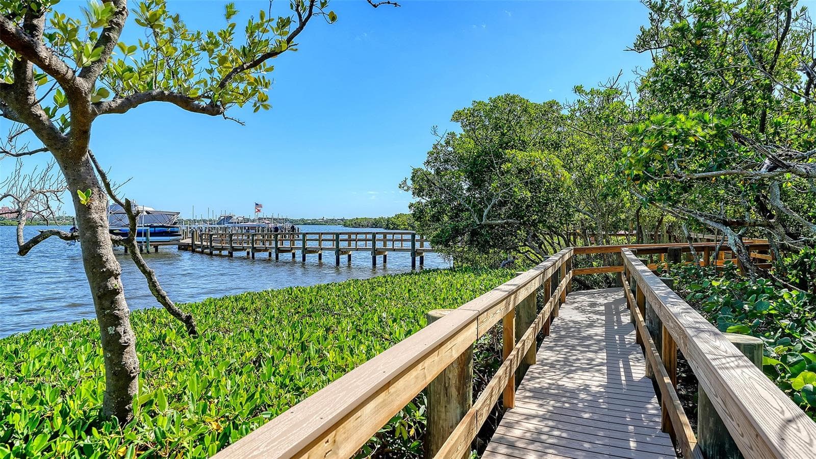 dock walkway - 8773 MIDNIGHT PASS RD #102G, SARASOTA