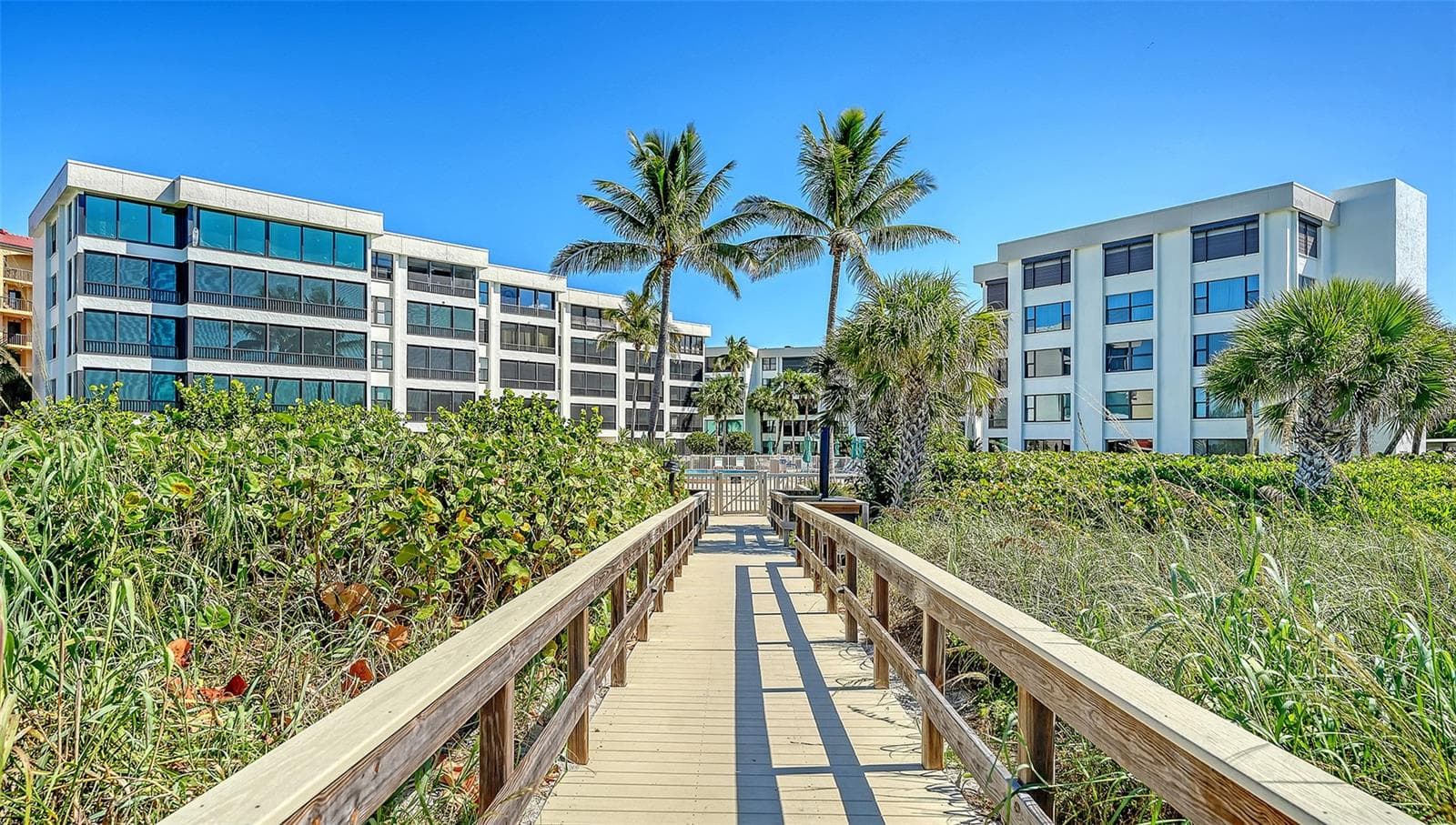 island Reef - 8773 MIDNIGHT PASS RD #102G, SARASOTA