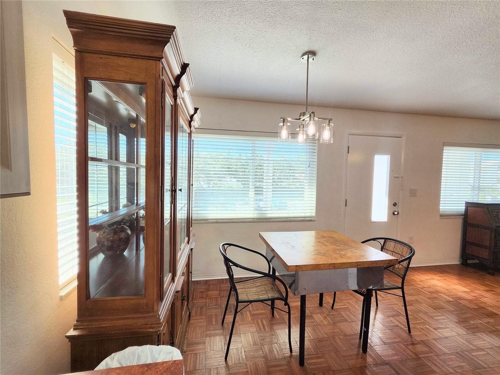 Dinette - 11201 80TH AVE #201, SEMINOLE