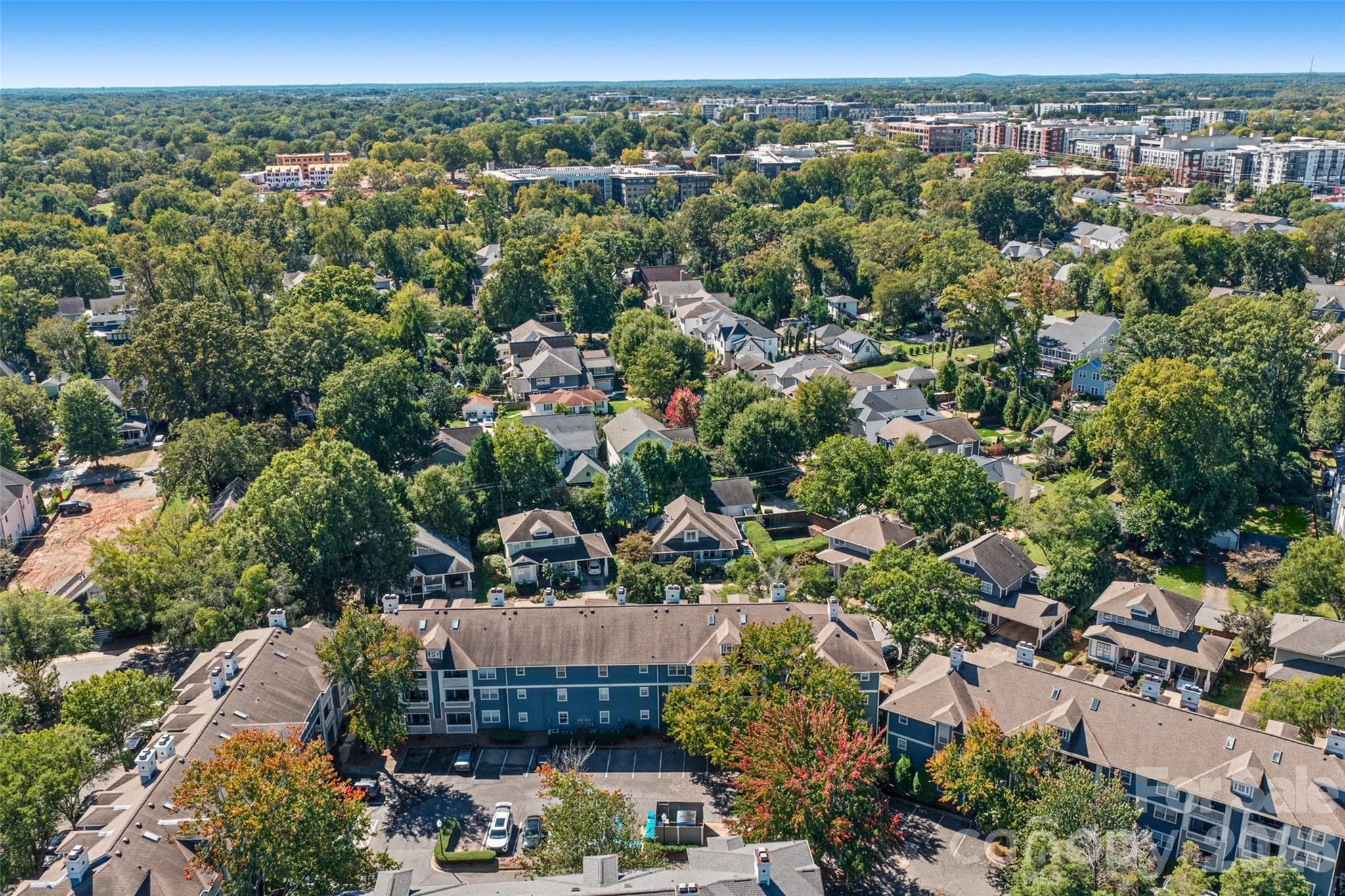 Condominium at 525 Olmsted Park Place, Charlotte, photo 29 of 30
