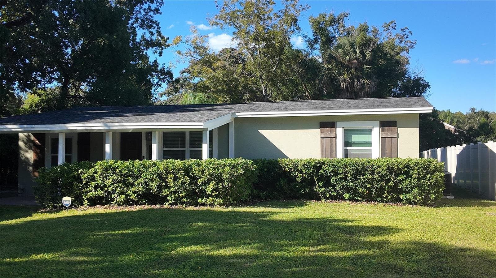 Single Family Residence at 3831 HUDSON LN, TAMPA, photo 2 of 29