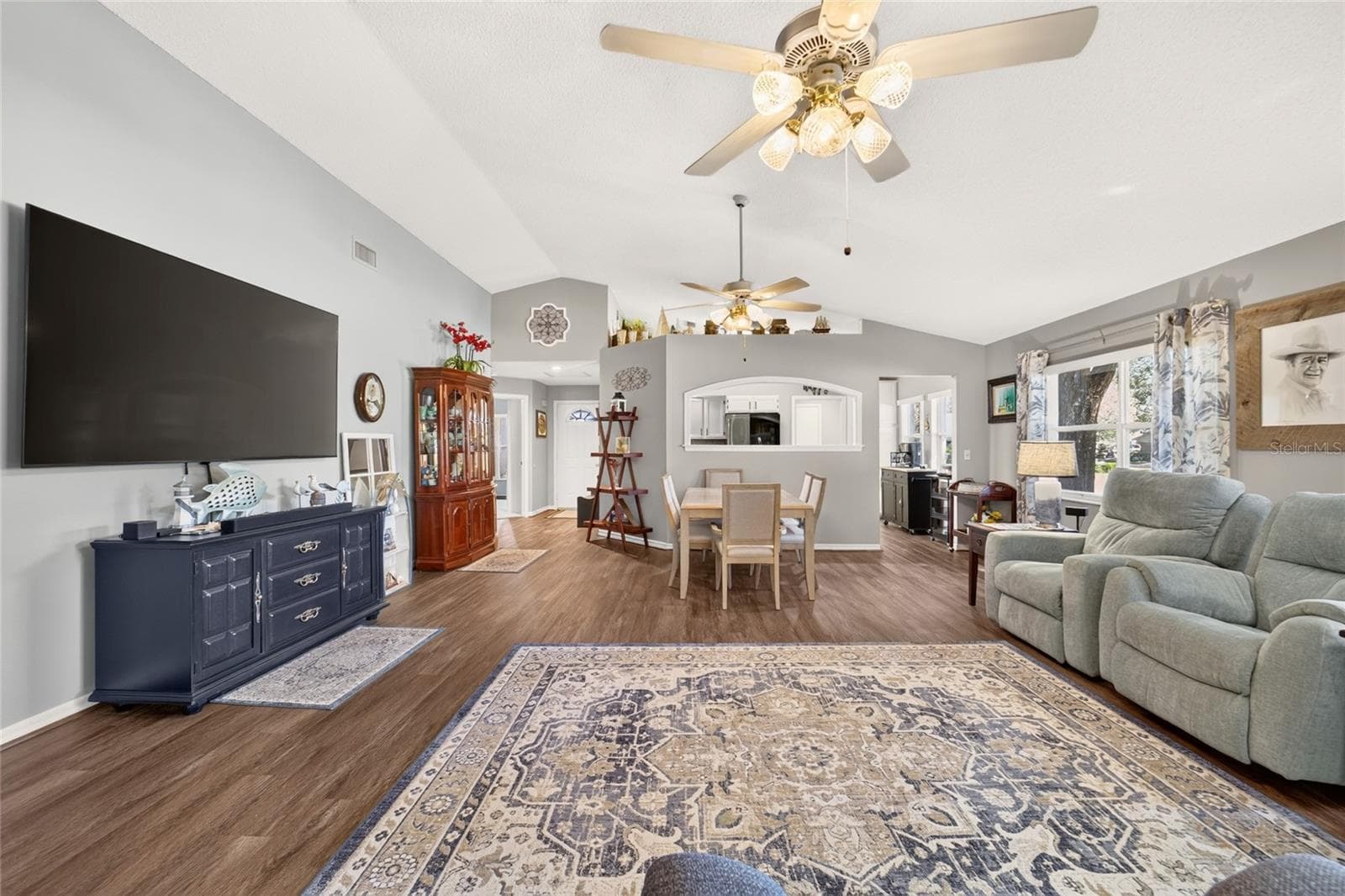 Single Family Residence at 9141 SW 91ST CIR, OCALA, photo 6 of 41