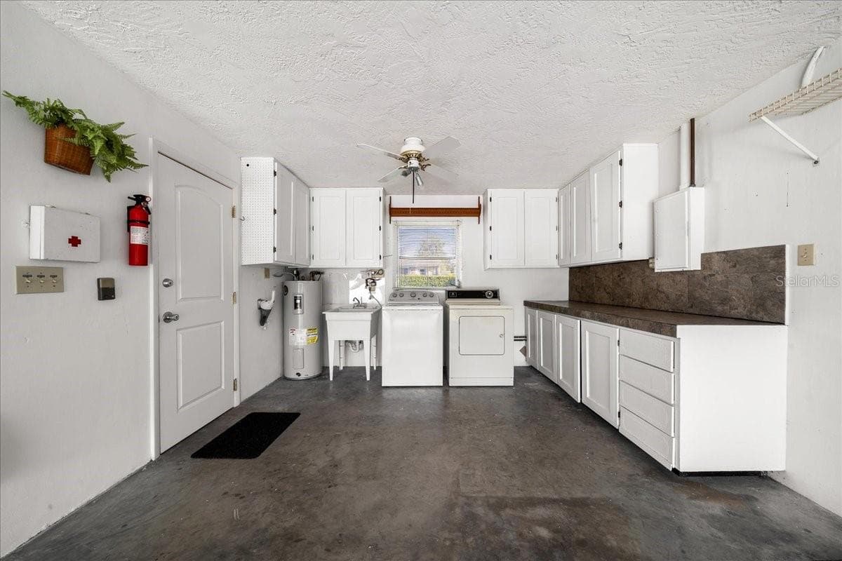Single Family Residence at 317 S BARBOUR ST, BEVERLY HILLS, photo 29 of 45