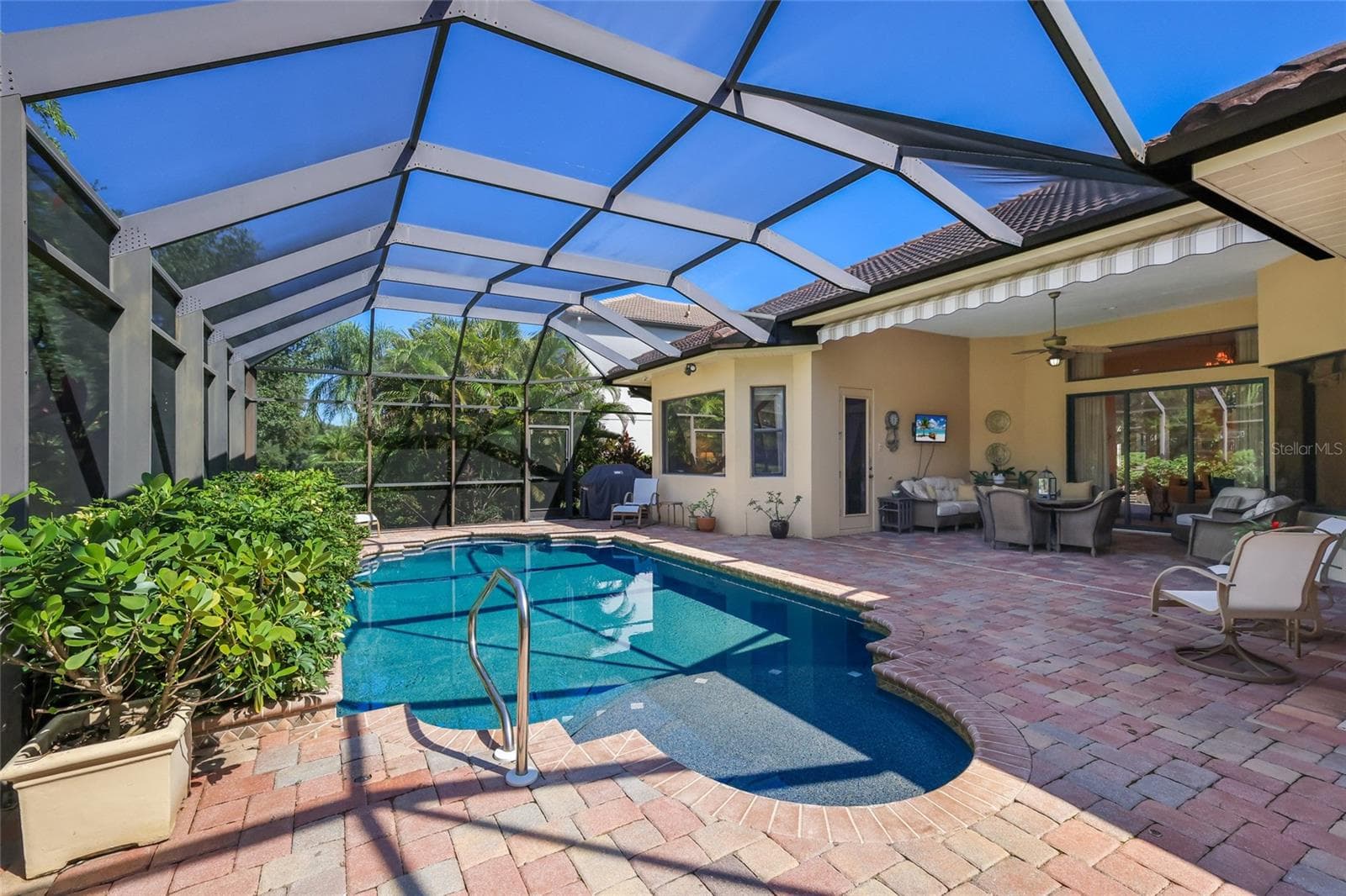 Single Family Residence at 6918 BRIER CREEK CT, LAKEWOOD RANCH, photo 37 of 65