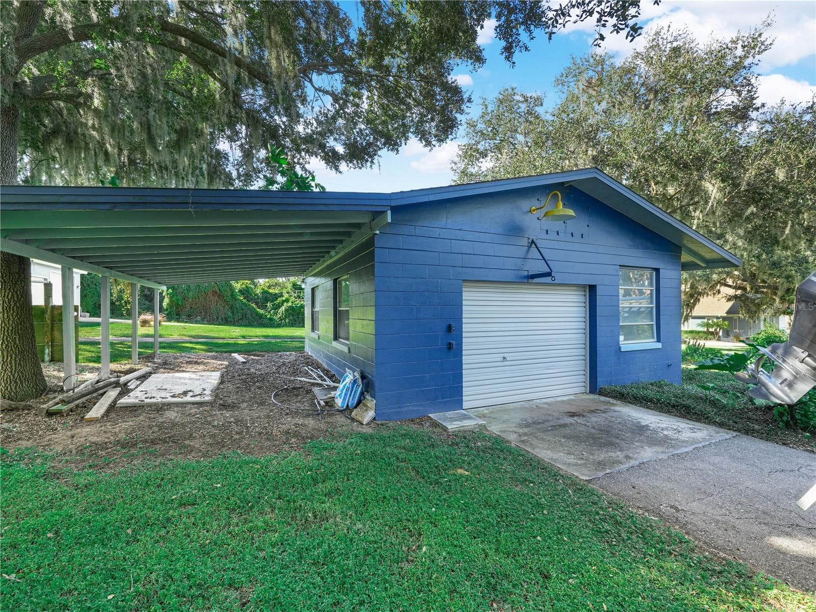 Detached Garage/Work shop with additional covered area - 1329 HOLLISTER RD, BABSON PARK