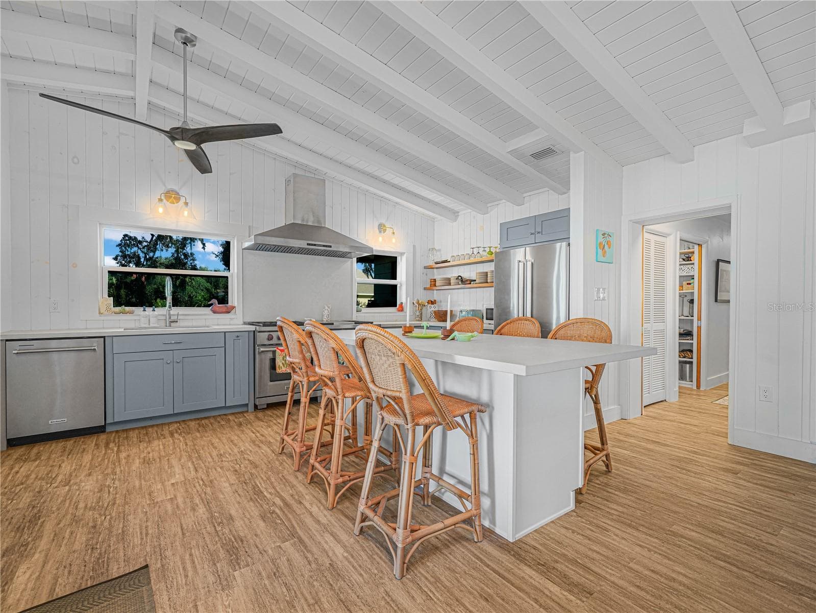 Kitchen and Dining Area - 1329 HOLLISTER RD, BABSON PARK