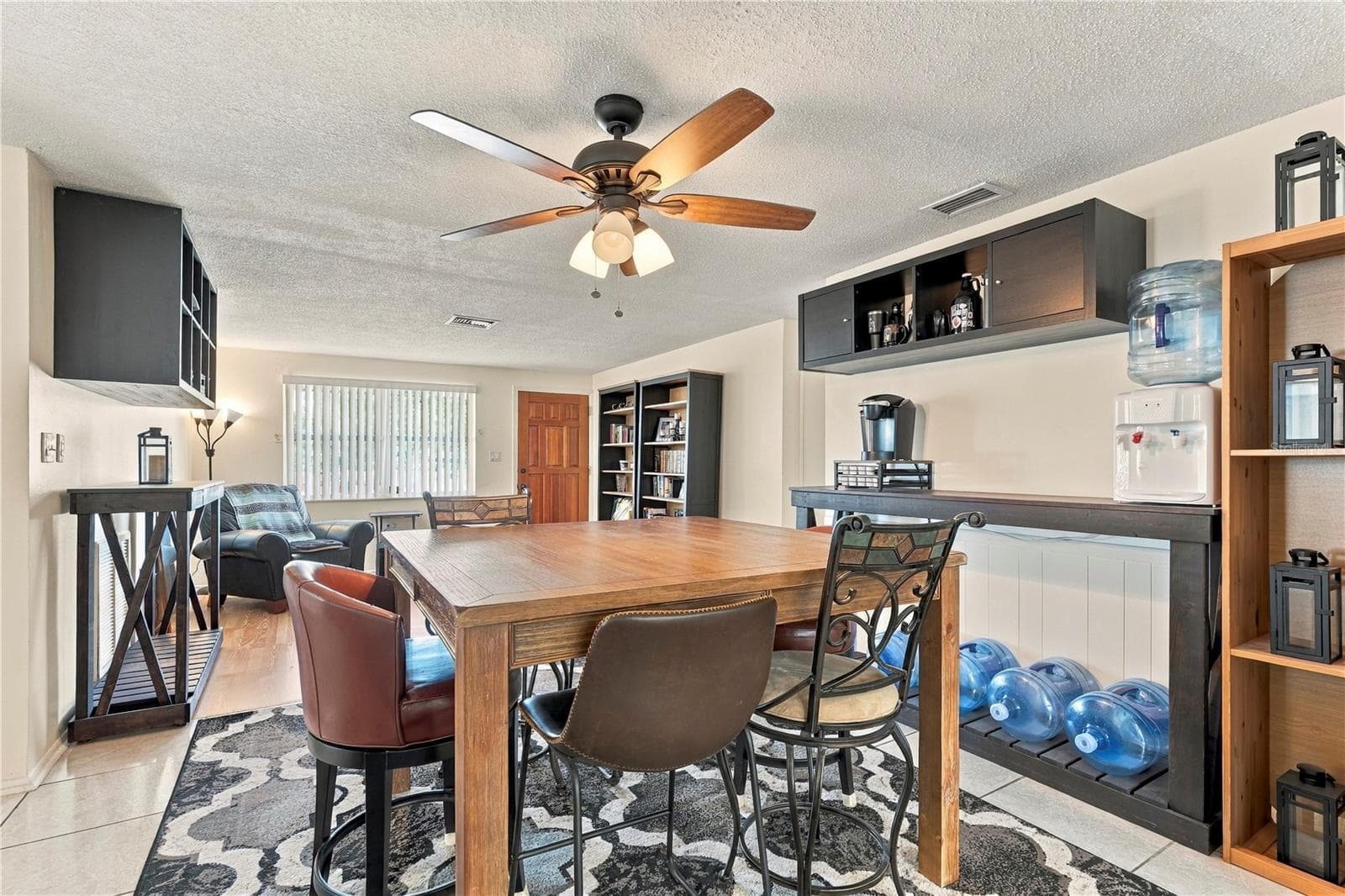 Single Family Residence at 1042 VIKING DR, HOLIDAY, photo 27 of 50