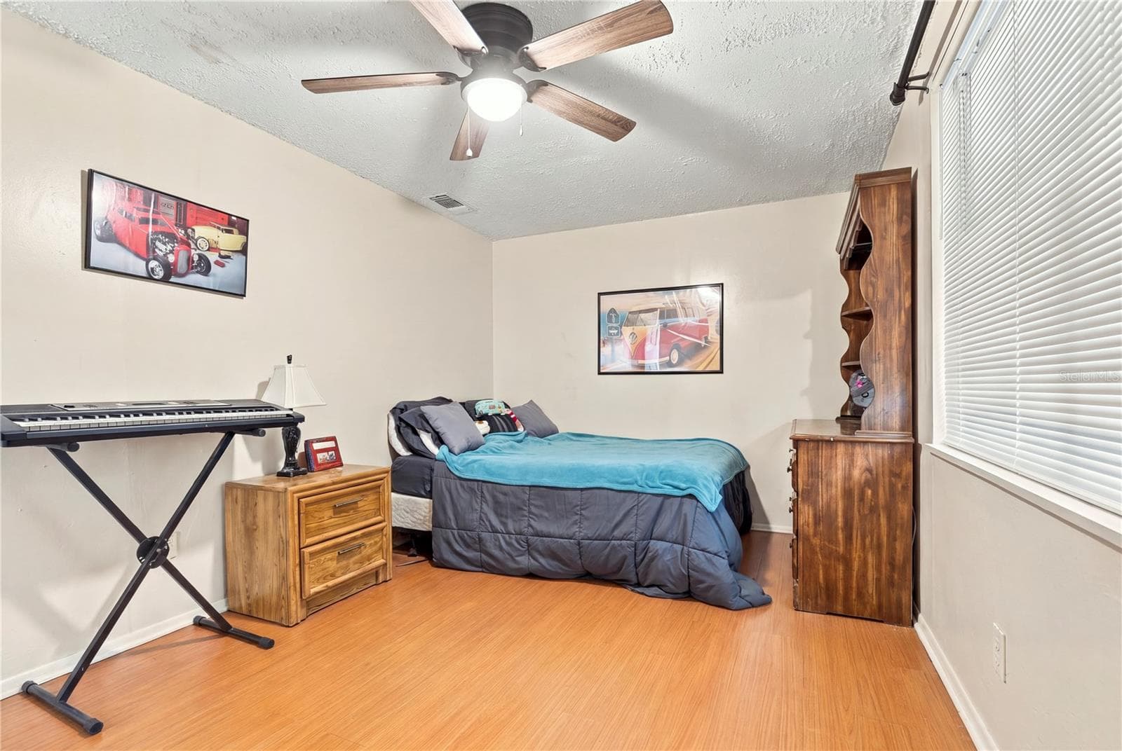 Single Family Residence at 1042 VIKING DR, HOLIDAY, photo 44 of 50