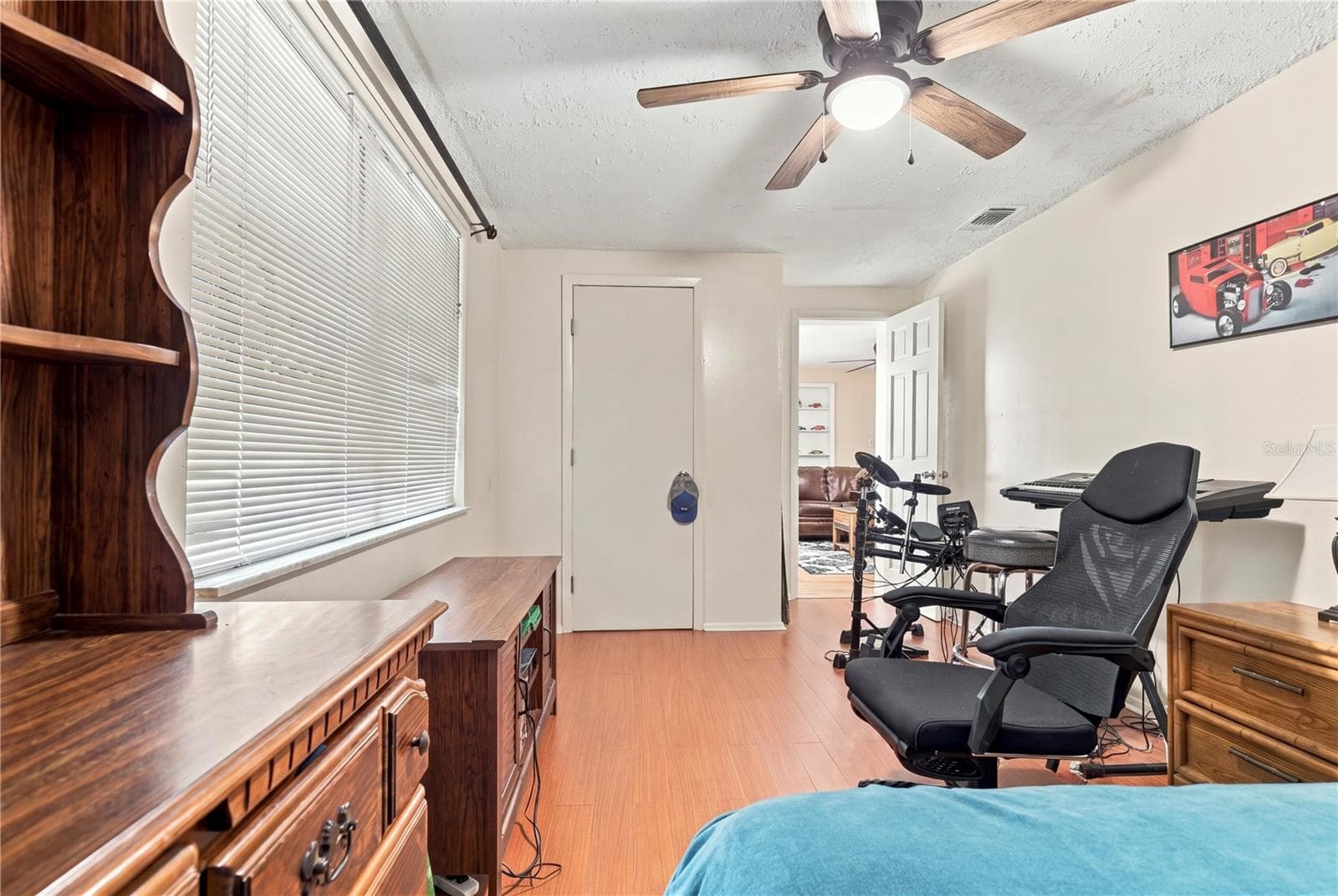 Single Family Residence at 1042 VIKING DR, HOLIDAY, photo 45 of 50