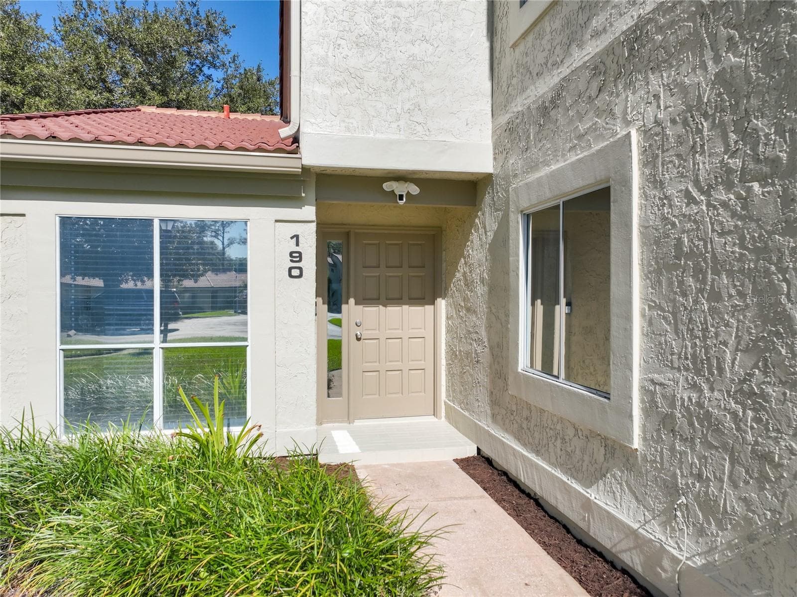 190 W SABAL PALM PL #190