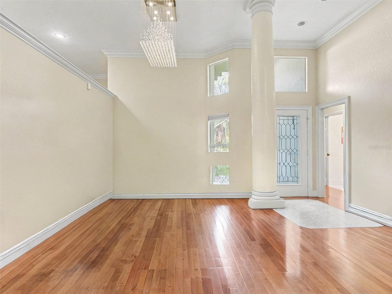 Entrance and Dining - 6435 BERKSHIRE PL, UNIVERSITY PARK