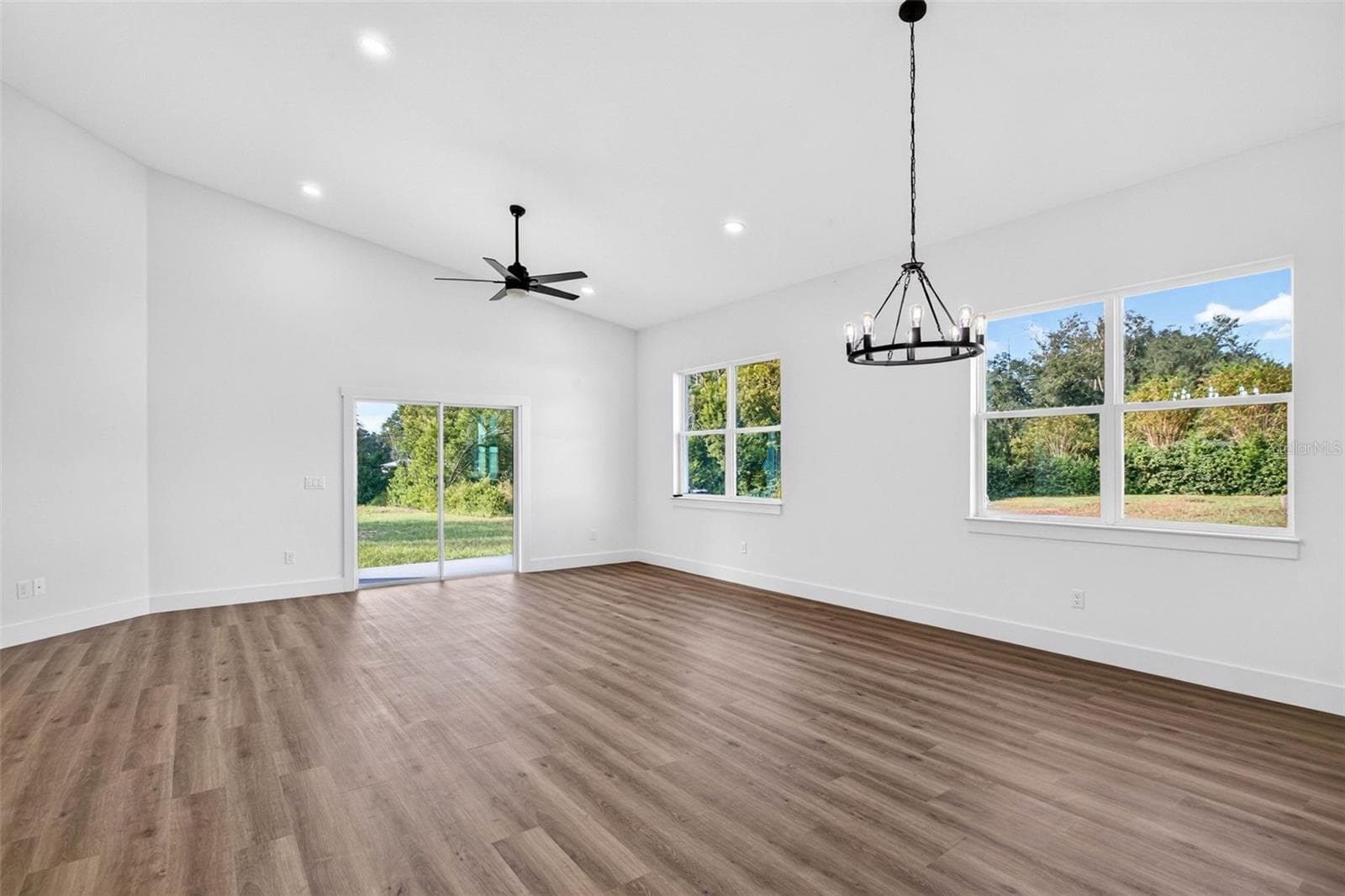 Single Family Residence at 40302 TROTTER LANE, DADE CITY, photo 17 of 65
