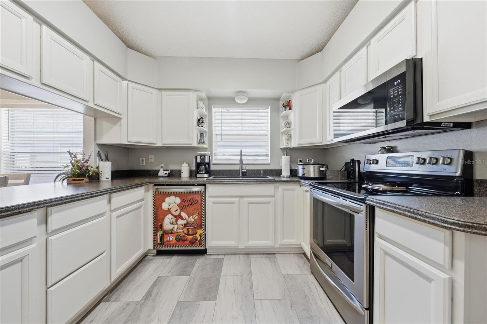 Single Family Residence at 25012 CRANES ROOST CIR, LEESBURG, photo 18 of 38