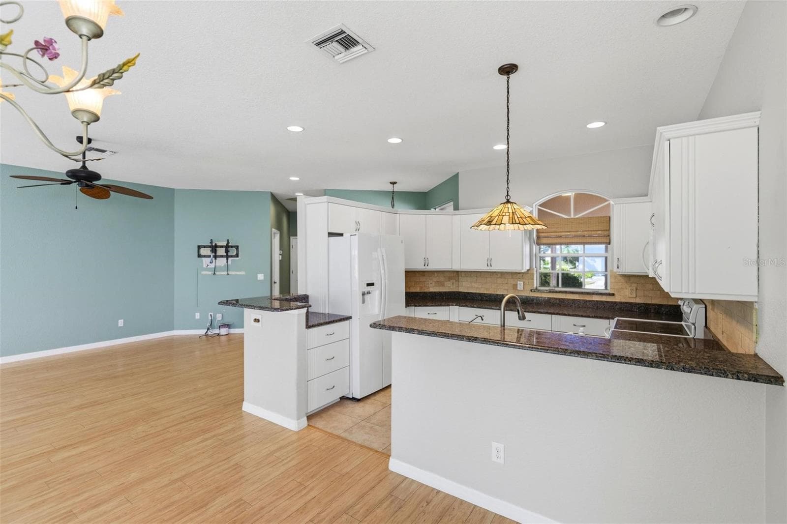 Single Family Residence at 26341 SEMINOLE LAKES BLVD, PUNTA GORDA, photo 13 of 49