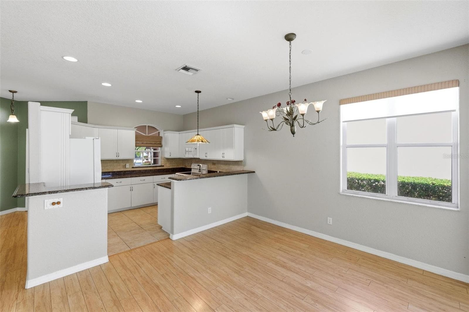 Single Family Residence at 26341 SEMINOLE LAKES BLVD, PUNTA GORDA, photo 15 of 49