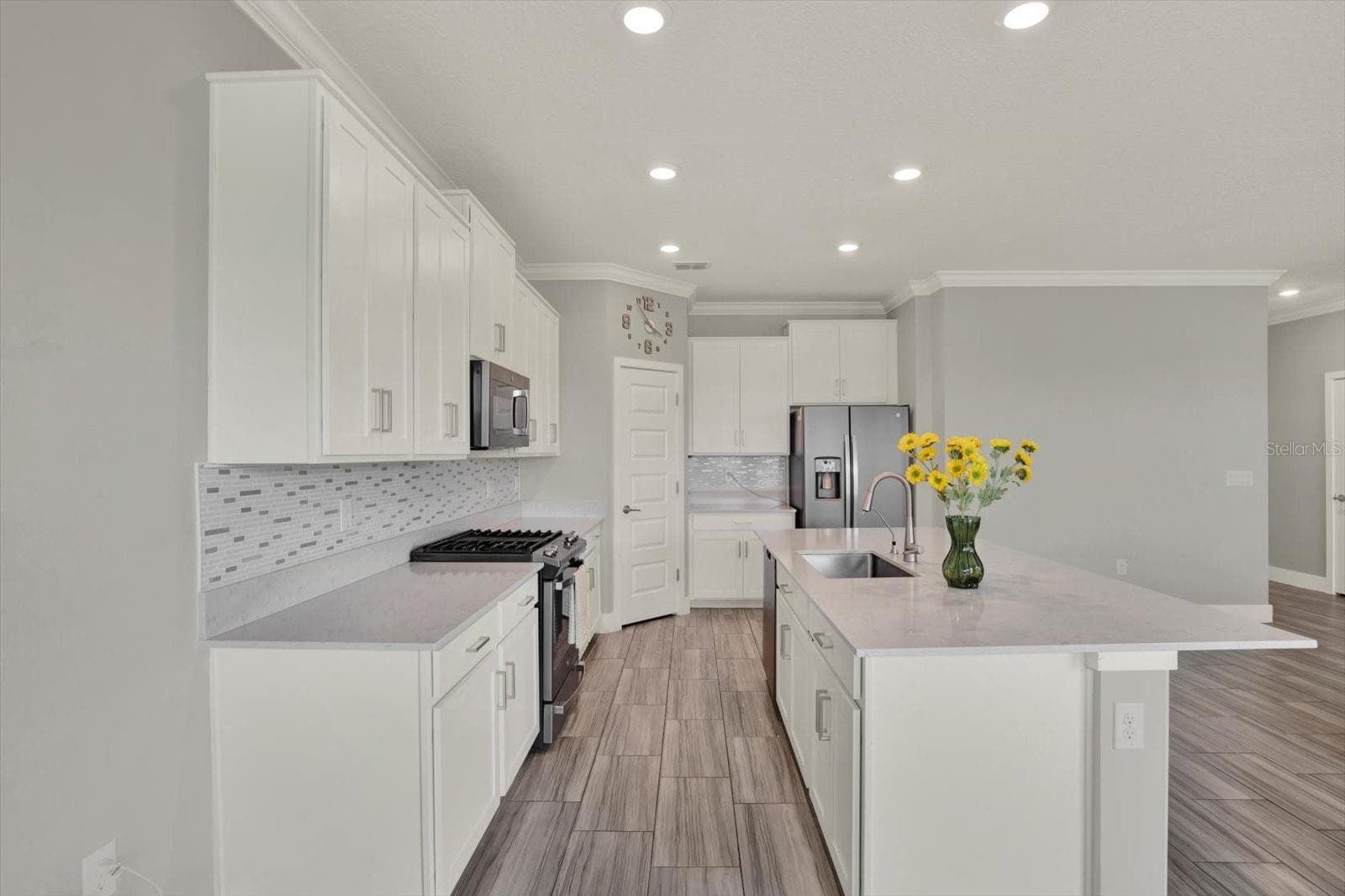 Single Family Residence at 8719 WINNING FIELDS RD, NEW PORT RICHEY, photo 11 of 40