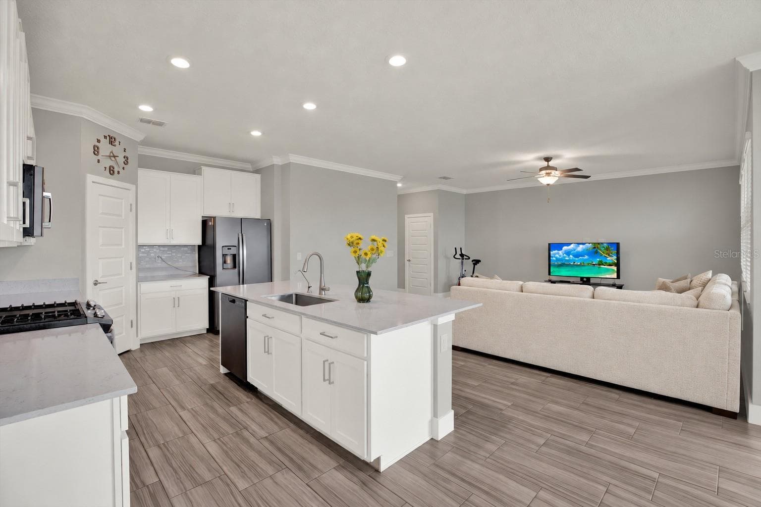 Single Family Residence at 8719 WINNING FIELDS RD, NEW PORT RICHEY, photo 12 of 40